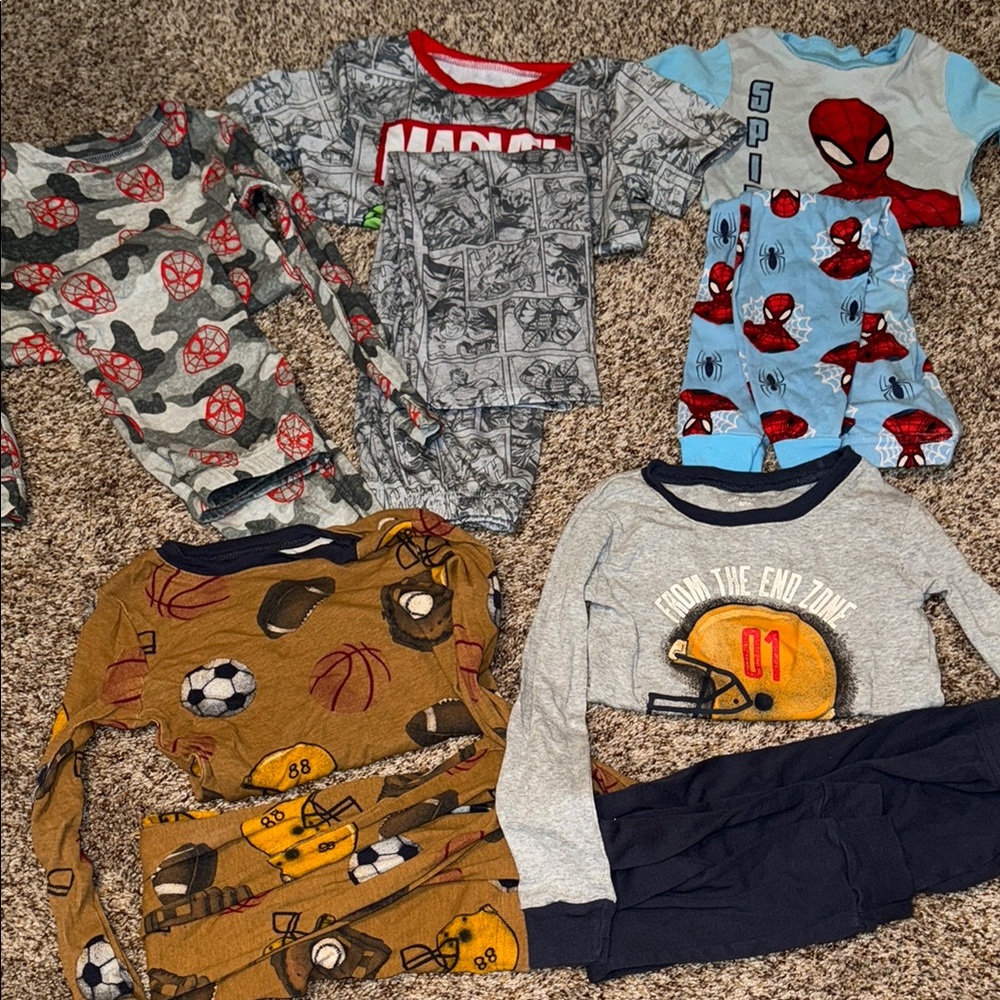 Lot Carters Marvel and Spider-Man Kids Pajama Sets (5 sets) size 6